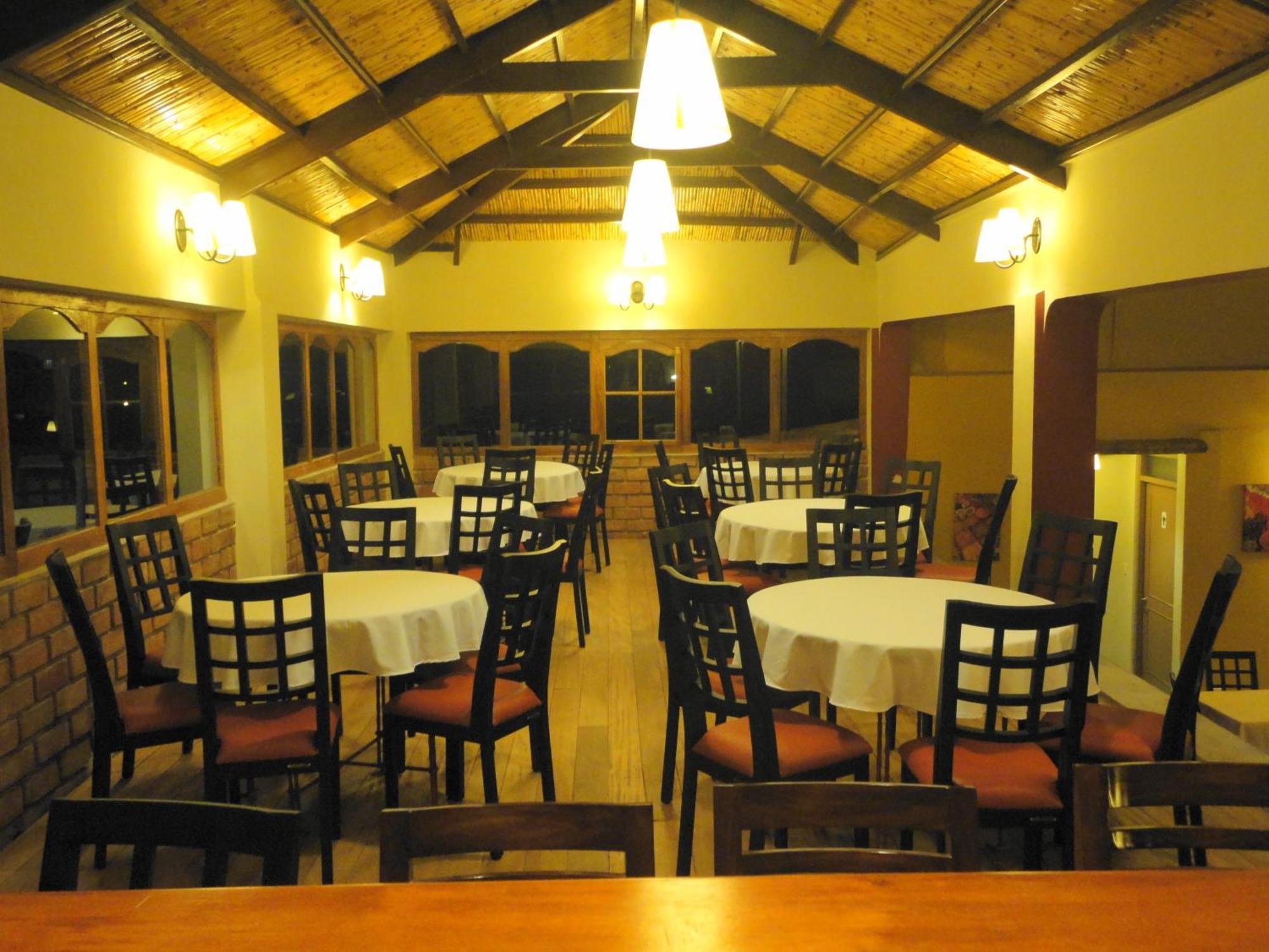 Hotel Pisonay Pueblo Urubamba Exterior foto